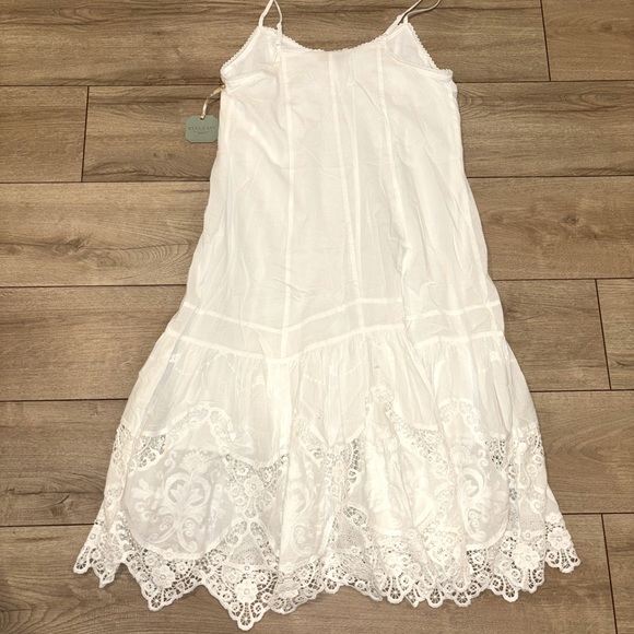Ryegrass Bohemian white lace midi dress - Picture 2 of 4